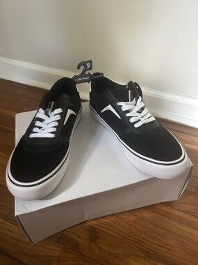 Airwalk Black and White Low-Top Skate Sneakers